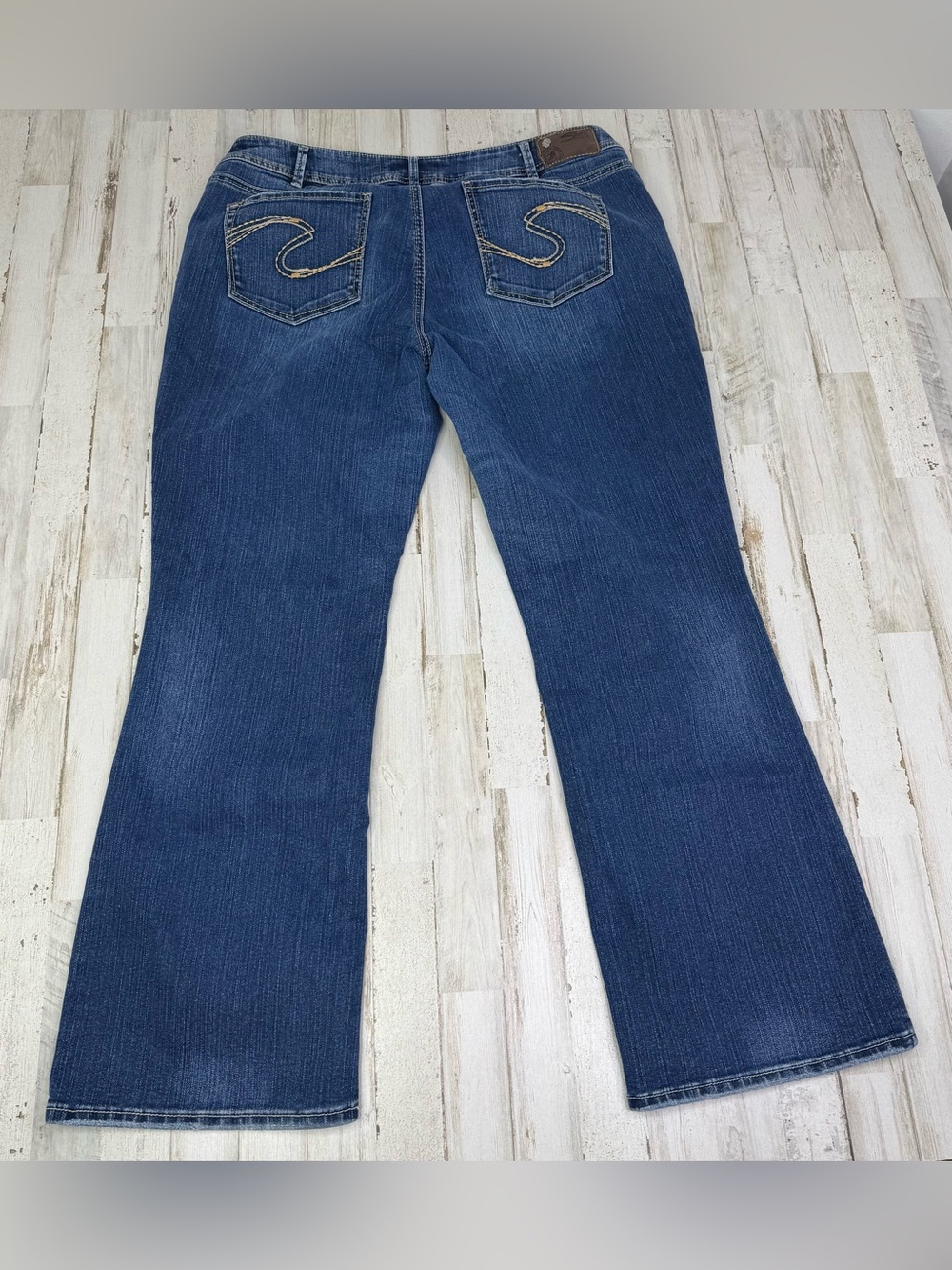 Silver Jeans Womens 20x32 (40x31) Suki Straight Fit Mid Rise Dark Wash Denim